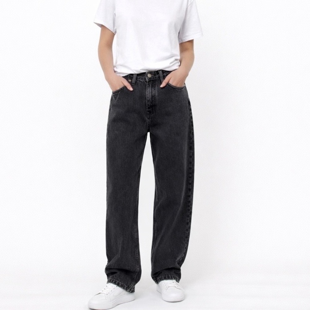 Levis 94 Baggy Jeans Womens 29 Washed‎ Black Straight Leg Mid Rise A3510-0000